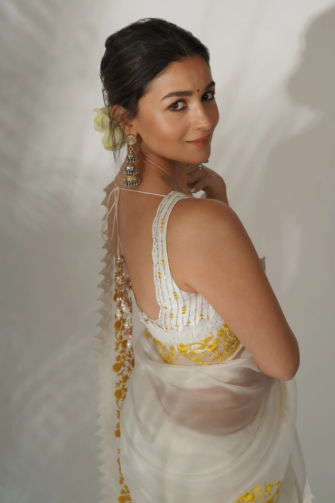 White Silk Organza Saree - Indian Clothing in Denver, CO, Aurora, CO, Boulder, CO, Fort Collins, CO, Colorado Springs, CO, Parker, CO, Highlands Ranch, CO, Cherry Creek, CO, Centennial, CO, and Longmont, CO. Nationwide shipping USA - India Fashion X