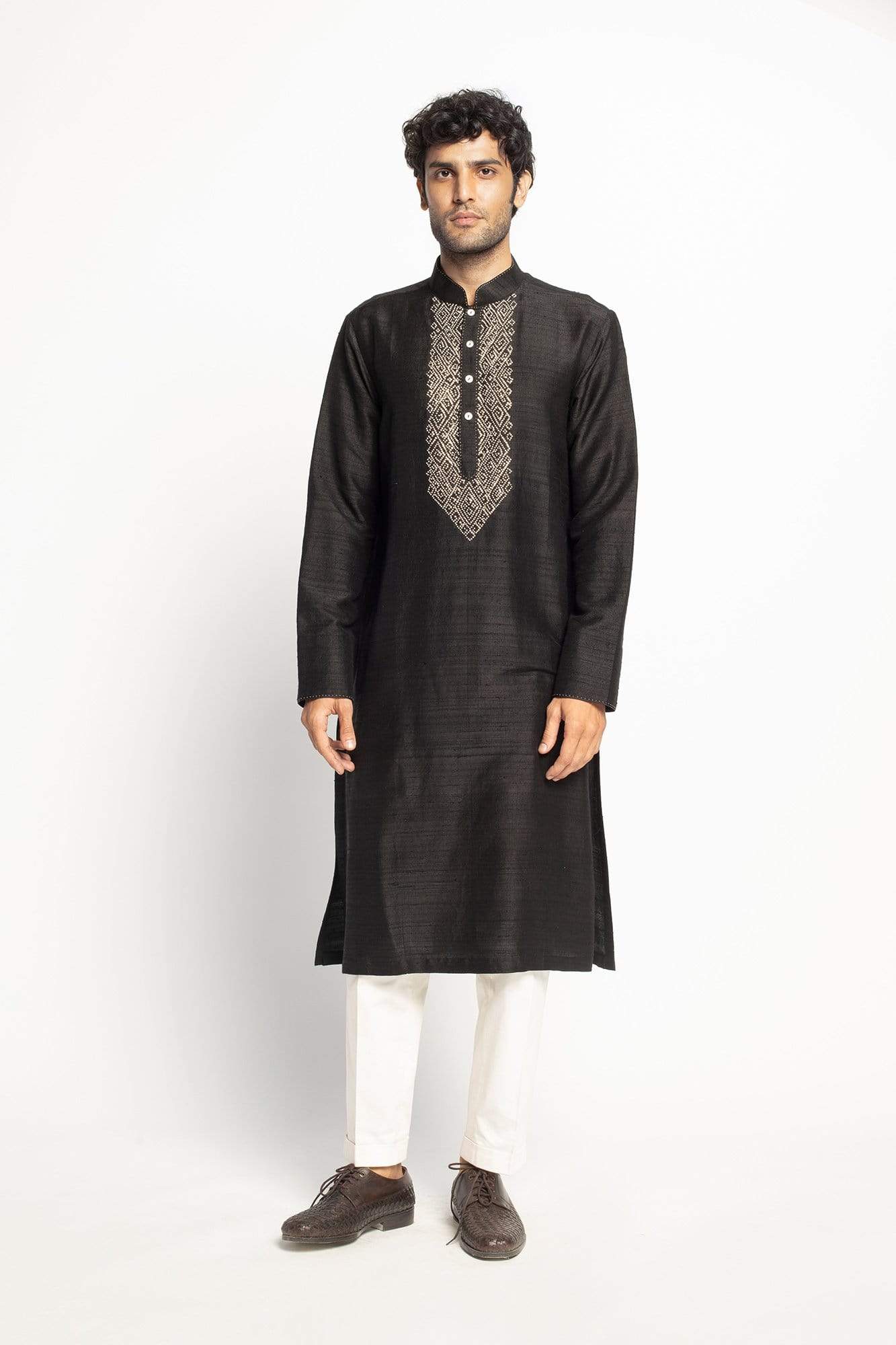 Knot Embroidery Kurta Set Indian Clothing in Denver, CO, Aurora, CO, Boulder, CO, Fort Collins, CO, Colorado Springs, CO, Parker, CO, Highlands Ranch, CO, Cherry Creek, CO, Centennial, CO, and Longmont, CO. NATIONWIDE SHIPPING USA- India Fashion X