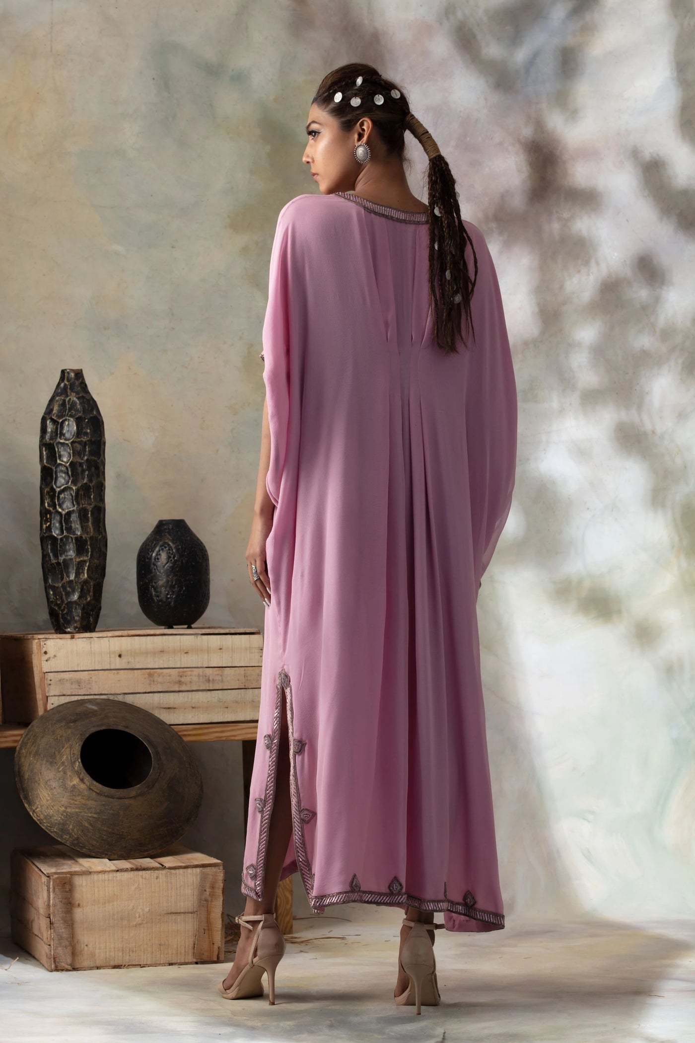 Soft Lilac Kaftan Indian Clothing in Denver, CO, Aurora, CO, Boulder, CO, Fort Collins, CO, Colorado Springs, CO, Parker, CO, Highlands Ranch, CO, Cherry Creek, CO, Centennial, CO, and Longmont, CO. NATIONWIDE SHIPPING USA- India Fashion X