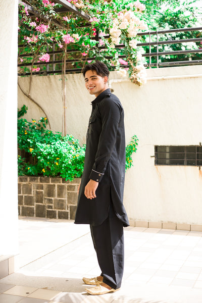 Black Collared Kurta Set Indian Clothing in Denver, CO, Aurora, CO, Boulder, CO, Fort Collins, CO, Colorado Springs, CO, Parker, CO, Highlands Ranch, CO, Cherry Creek, CO, Centennial, CO, and Longmont, CO. NATIONWIDE SHIPPING USA- India Fashion X