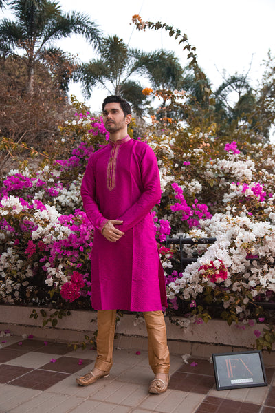 Magenta Embroidered Kurta Set Indian Clothing in Denver, CO, Aurora, CO, Boulder, CO, Fort Collins, CO, Colorado Springs, CO, Parker, CO, Highlands Ranch, CO, Cherry Creek, CO, Centennial, CO, and Longmont, CO. NATIONWIDE SHIPPING USA- India Fashion X