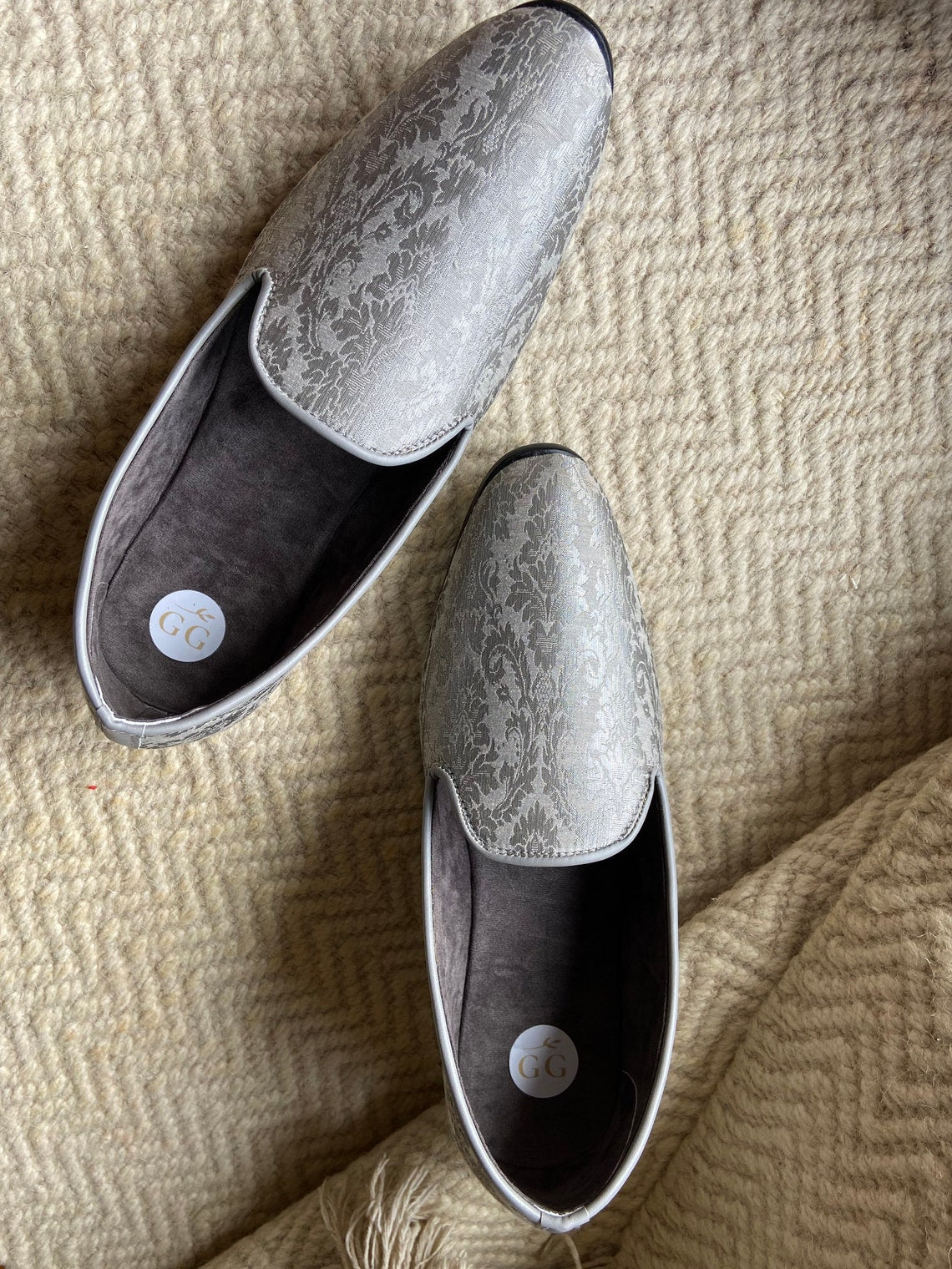 Floral Design Loafers Jutti Indian Clothing in Denver, CO, Aurora, CO, Boulder, CO, Fort Collins, CO, Colorado Springs, CO, Parker, CO, Highlands Ranch, CO, Cherry Creek, CO, Centennial, CO, and Longmont, CO. NATIONWIDE SHIPPING USA- India Fashion X