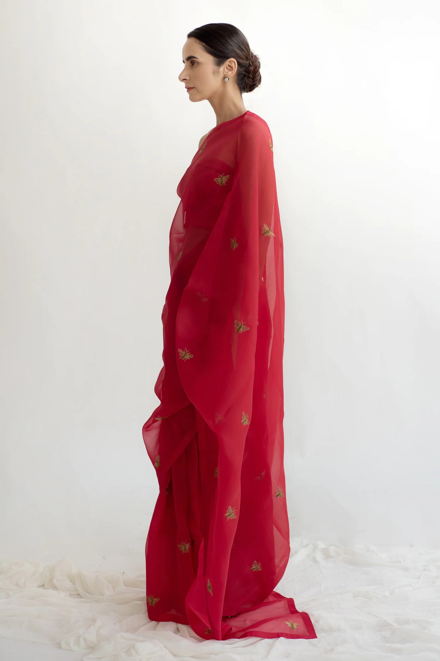 Bee Zardosi Saree - Rosso Red - Indian Clothing in Denver, CO, Aurora, CO, Boulder, CO, Fort Collins, CO, Colorado Springs, CO, Parker, CO, Highlands Ranch, CO, Cherry Creek, CO, Centennial, CO, and Longmont, CO. Nationwide shipping USA - India Fashion X