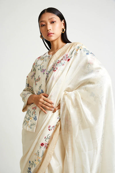 Euphrbia Embroidered Saree Indian Clothing in Denver, CO, Aurora, CO, Boulder, CO, Fort Collins, CO, Colorado Springs, CO, Parker, CO, Highlands Ranch, CO, Cherry Creek, CO, Centennial, CO, and Longmont, CO. NATIONWIDE SHIPPING USA- India Fashion X