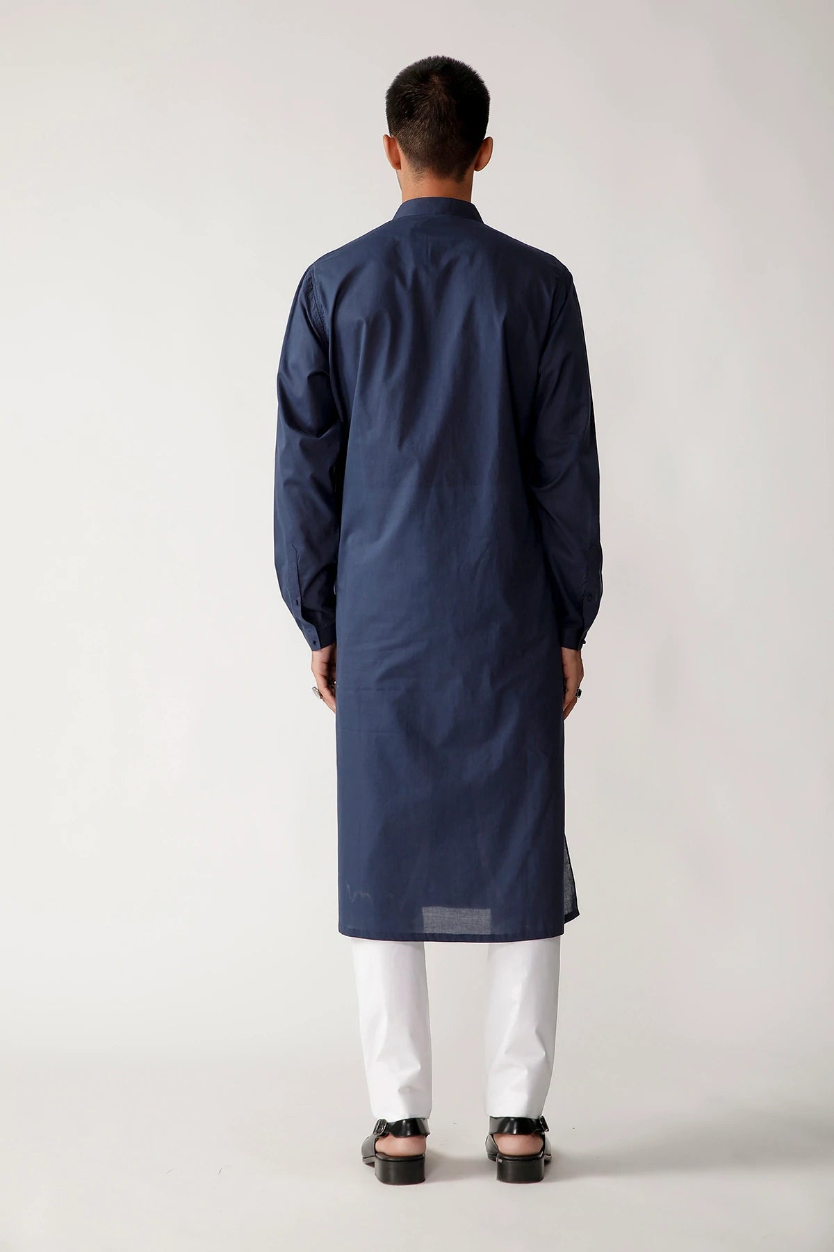 Navy Pintucked Kurta Set Indian Clothing in Denver, CO, Aurora, CO, Boulder, CO, Fort Collins, CO, Colorado Springs, CO, Parker, CO, Highlands Ranch, CO, Cherry Creek, CO, Centennial, CO, and Longmont, CO. NATIONWIDE SHIPPING USA- India Fashion X