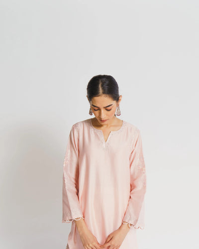 Blush Pink Suit Set Indian Clothing in Denver, CO, Aurora, CO, Boulder, CO, Fort Collins, CO, Colorado Springs, CO, Parker, CO, Highlands Ranch, CO, Cherry Creek, CO, Centennial, CO, and Longmont, CO. NATIONWIDE SHIPPING USA- India Fashion X