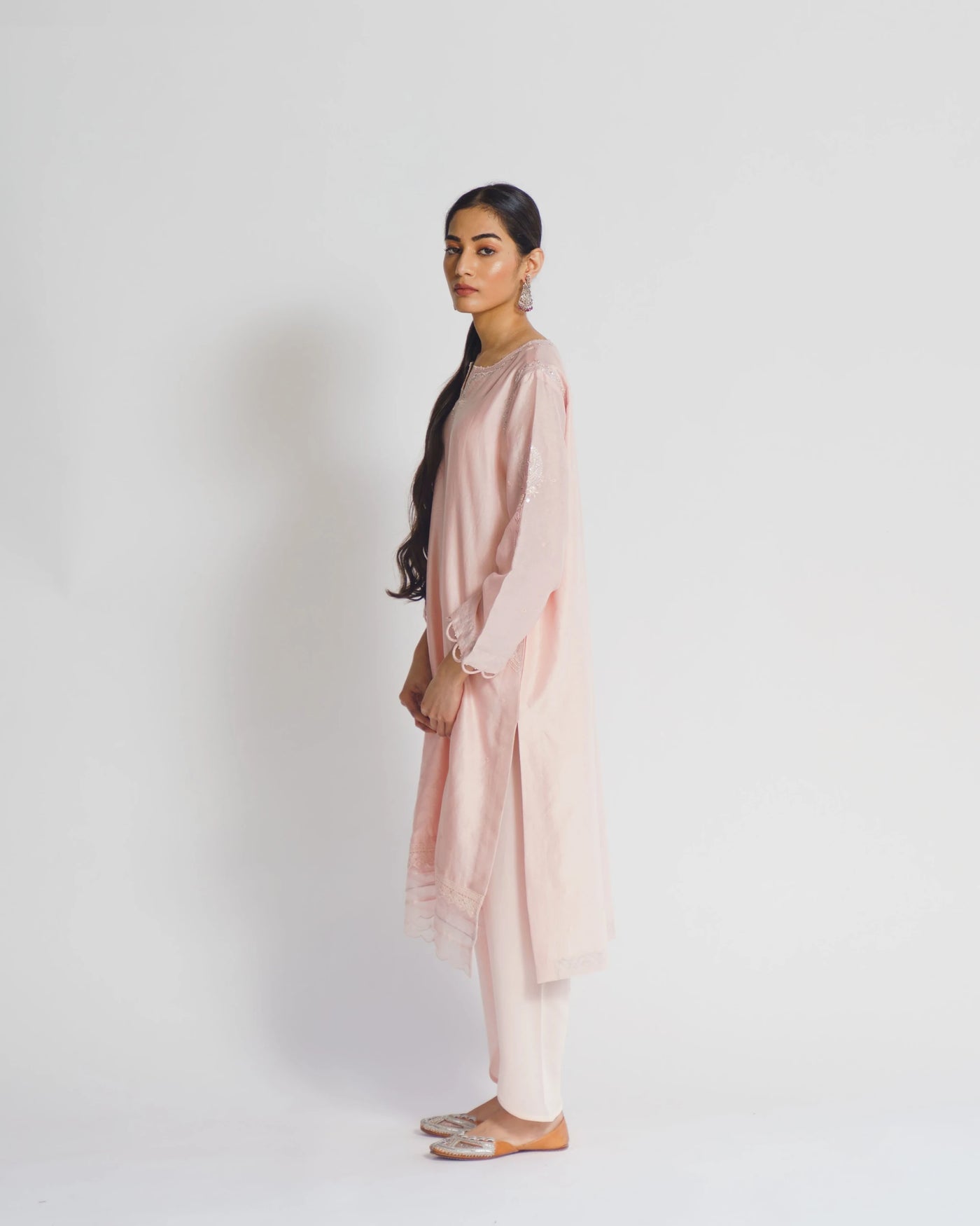 Blush Pink Suit Set Indian Clothing in Denver, CO, Aurora, CO, Boulder, CO, Fort Collins, CO, Colorado Springs, CO, Parker, CO, Highlands Ranch, CO, Cherry Creek, CO, Centennial, CO, and Longmont, CO. NATIONWIDE SHIPPING USA- India Fashion X