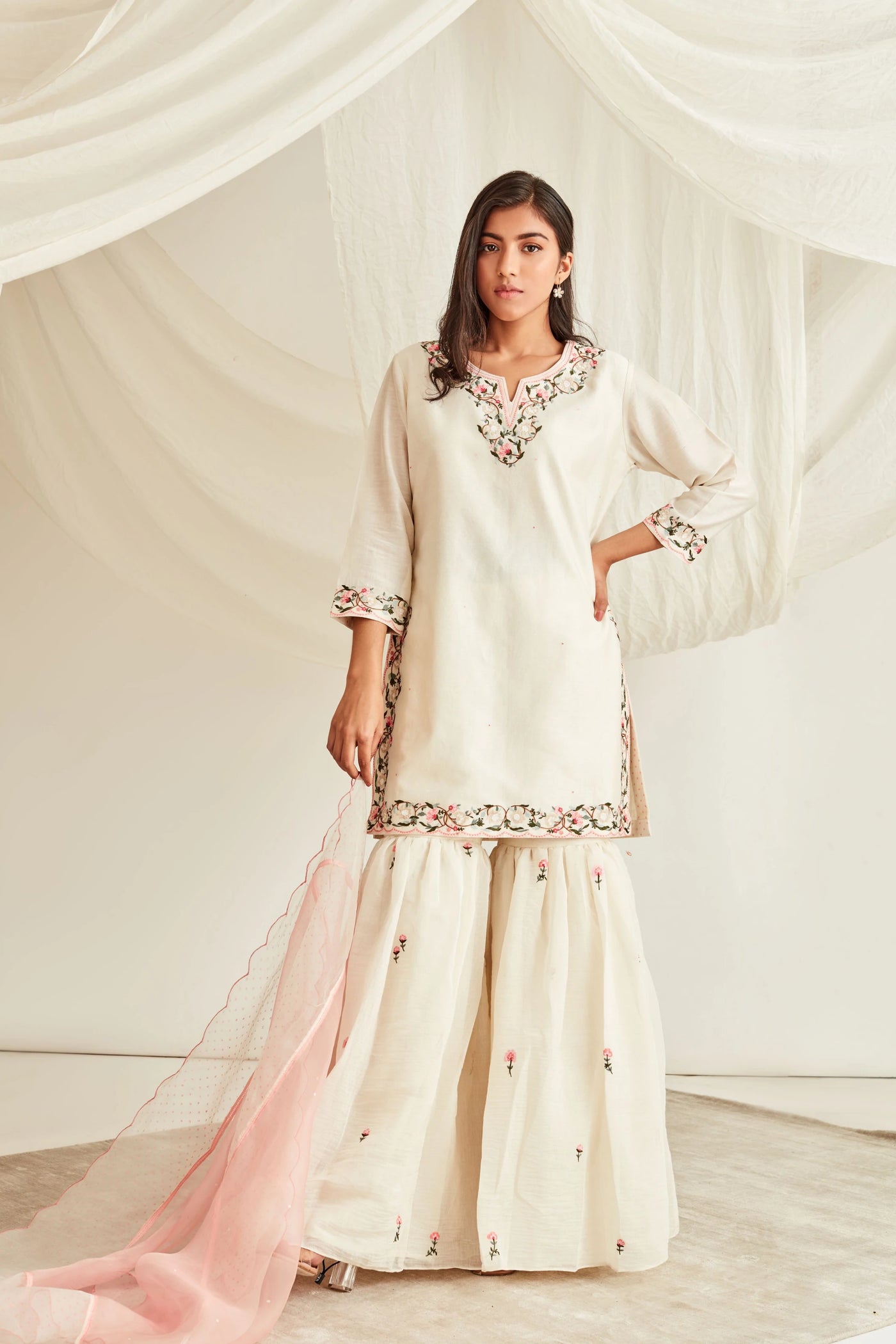 Ivory-Pink Garara Set - Indian Clothing in Denver, CO, Aurora, CO, Boulder, CO, Fort Collins, CO, Colorado Springs, CO, Parker, CO, Highlands Ranch, CO, Cherry Creek, CO, Centennial, CO, and Longmont, CO. Nationwide shipping USA - India Fashion X