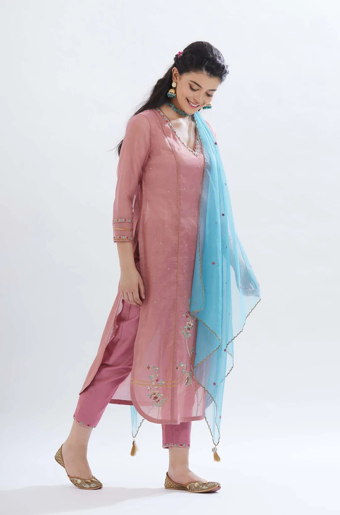 Old Rose Embroidered Kurta Set - Indian Clothing in Denver, CO, Aurora, CO, Boulder, CO, Fort Collins, CO, Colorado Springs, CO, Parker, CO, Highlands Ranch, CO, Cherry Creek, CO, Centennial, CO, and Longmont, CO. Nationwide shipping USA - India Fashion X